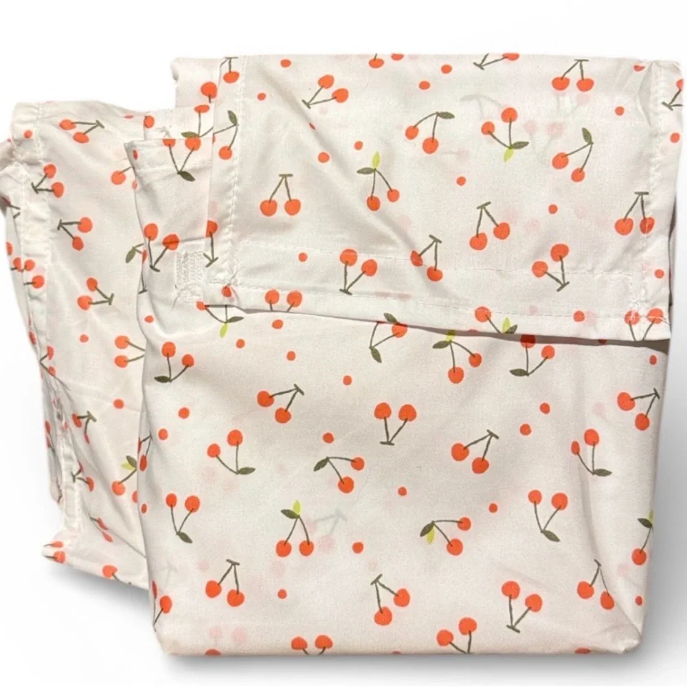 💰BOGO FREE Bundle of 2 New Twin Top Sheets Cherry Print